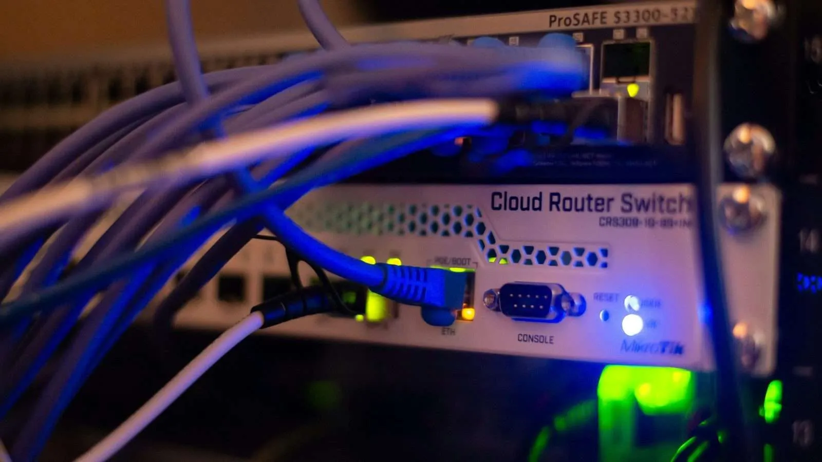 Computer networking equipment with ethernet